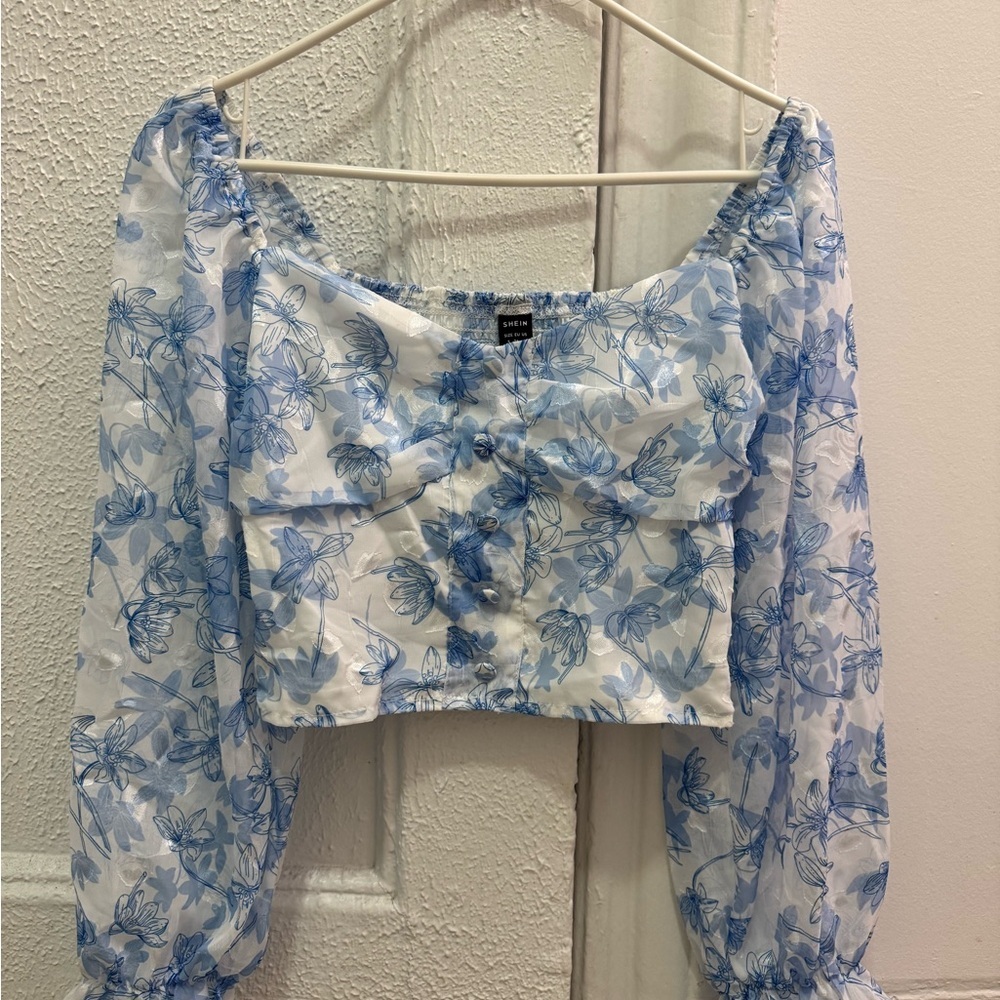 SHEIN White & Light Blue Floral Off-Shoulder Tie-Front Crop Top